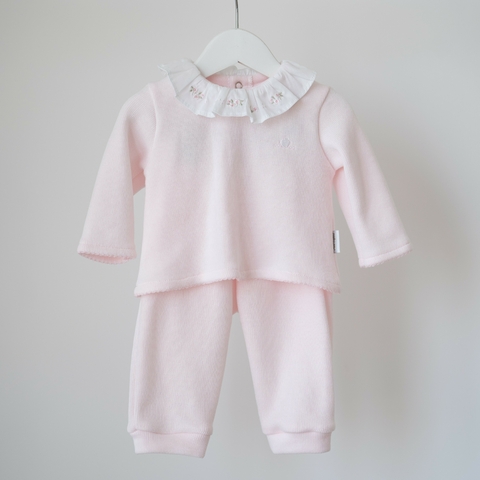 Conjunto rosa para bebé